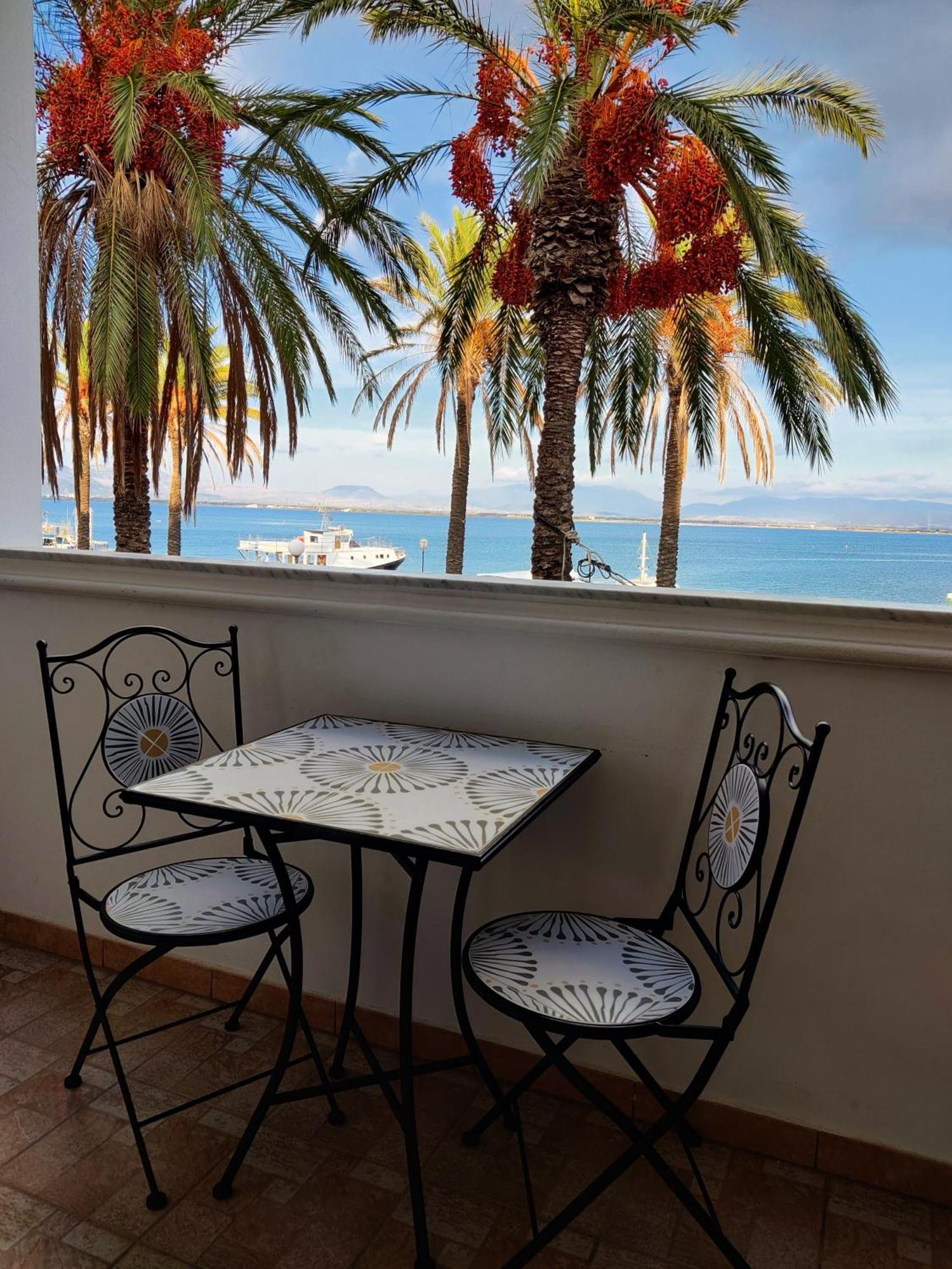 Apartament Casa Graziella SantʼAntìoco Zewnętrze zdjęcie