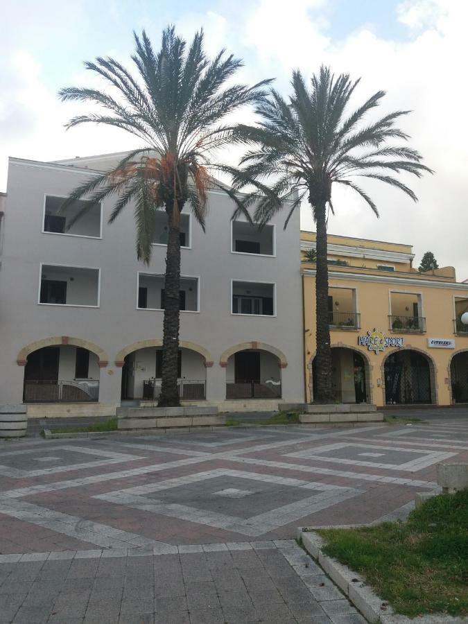 Apartament Casa Graziella SantʼAntìoco Zewnętrze zdjęcie